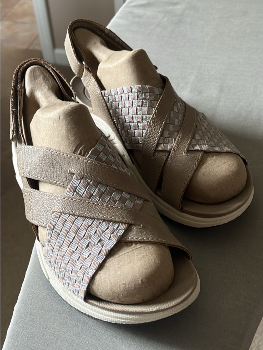 Earth Spirit Women's Woven Cross-Strap Sandals in Beige Taupe and silver